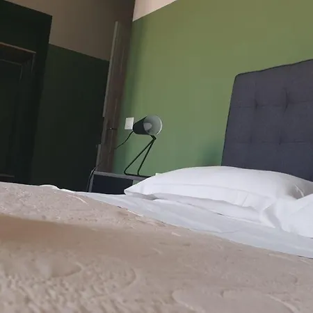 Lumiere 住宿加早餐酒店 3*